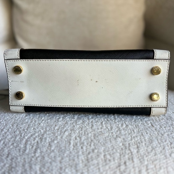 Black & White Michael Kors Bag - Picture 3 of 4